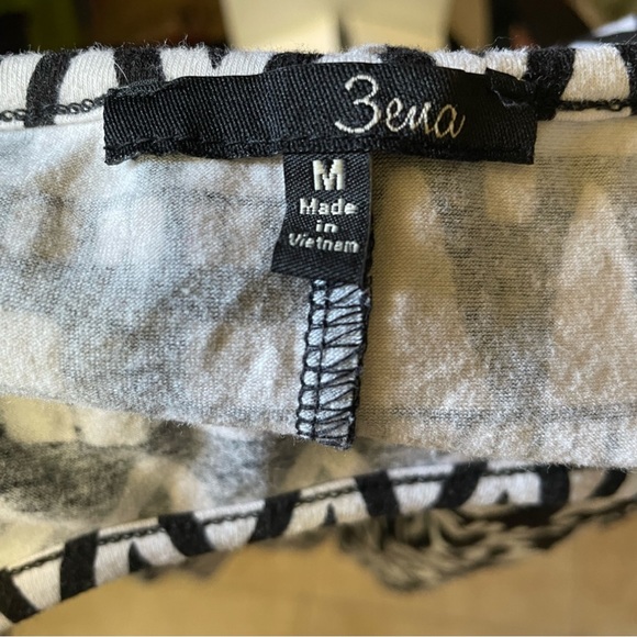 Sale 3 for $10 - Uniquely Designed Black and White Mini Dress NWOT - Picture 6 of 9